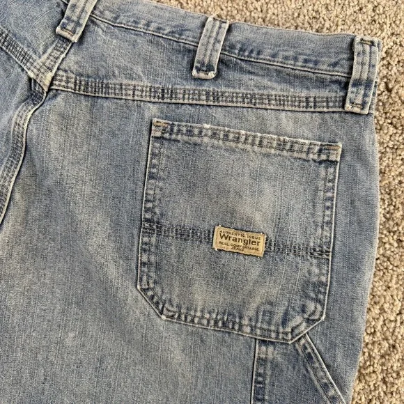 Wrangler Shorts Mens 42 Blue Denim Cargo Carpenter Utility Pockets Workwear - Picture 3 of 13